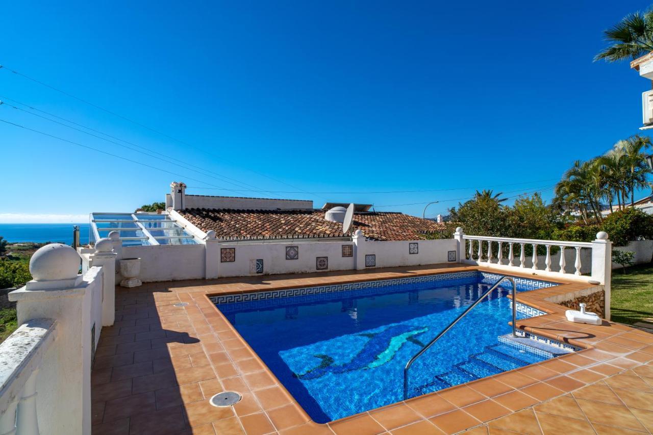 Villa Isabel Private Pool Casasol Нерха Экстерьер фото
