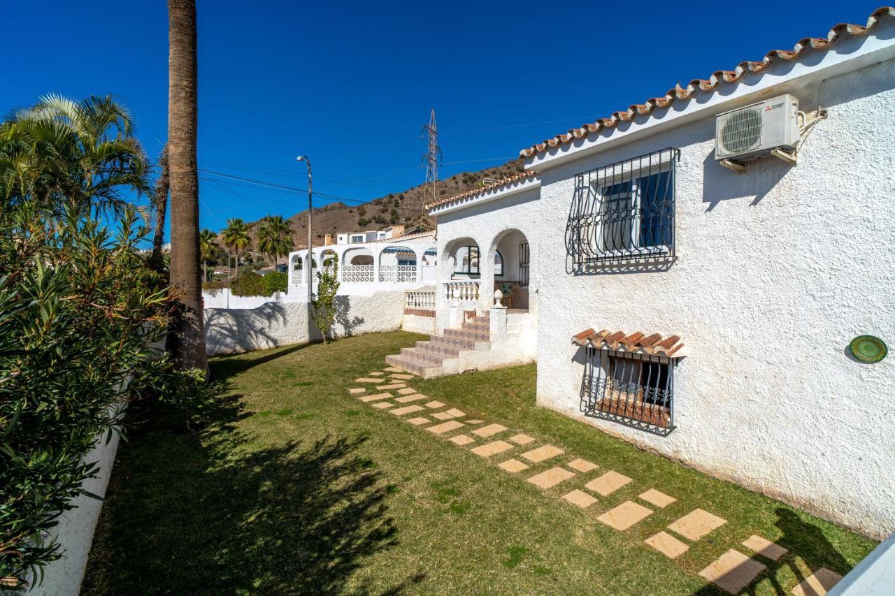 Villa Isabel Private Pool Casasol Нерха Экстерьер фото