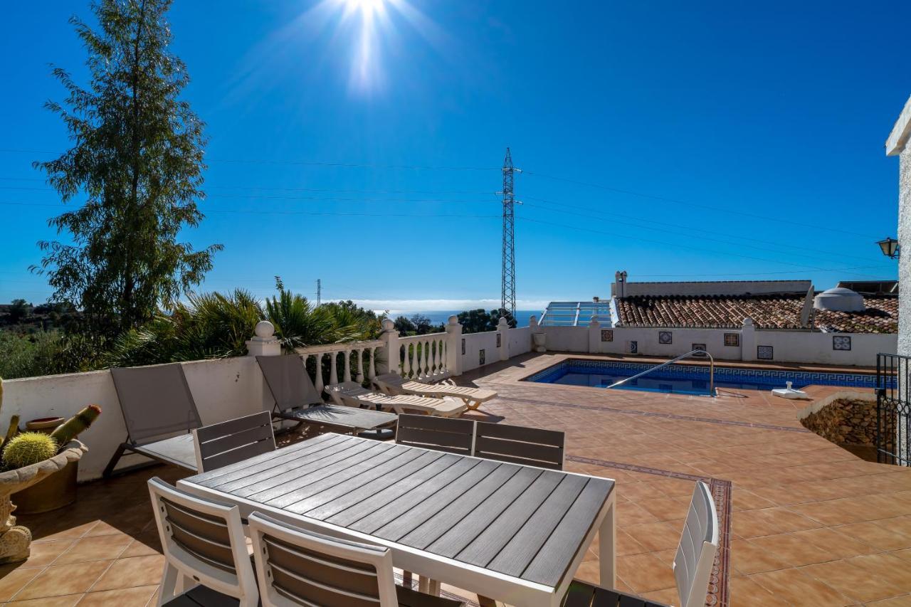 Villa Isabel Private Pool Casasol Нерха Экстерьер фото